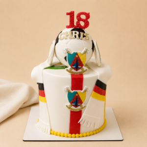 Fußball-Geburtstagstorte „Champion" mit Fondant